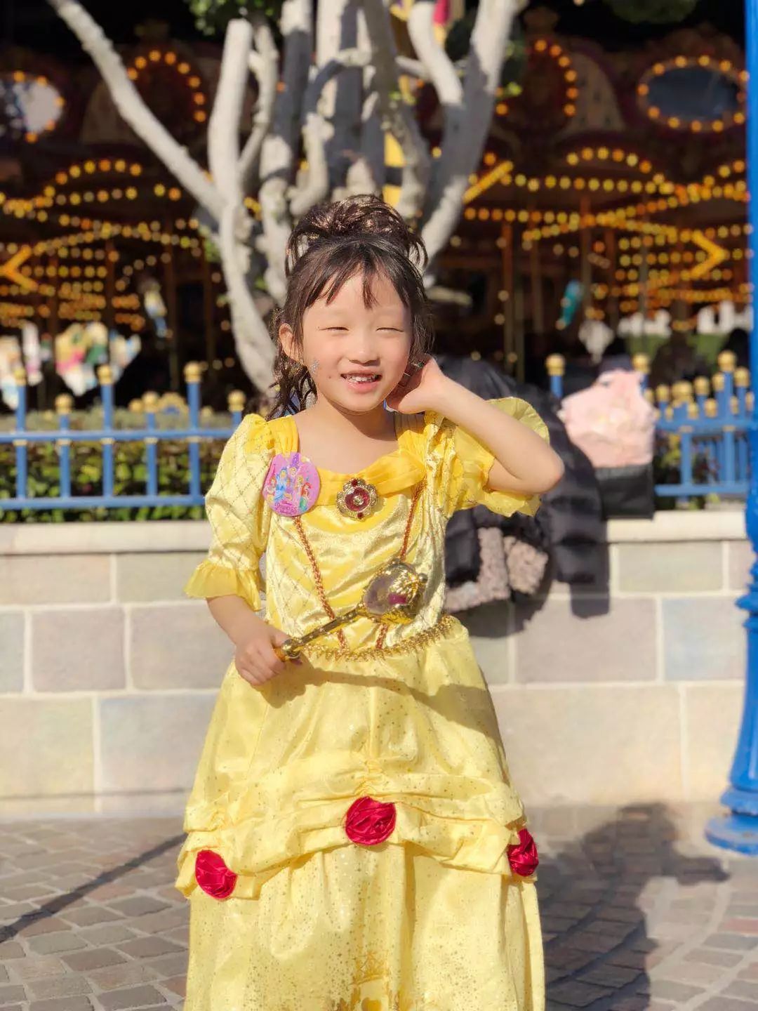 香港迪士尼攻略一日游最新版,香港迪士尼游玩全攻略路线推荐