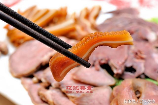 揭秘好味道，为啥沈阳IT男改行做扒鸡，传承爷爷秘方是他的责任