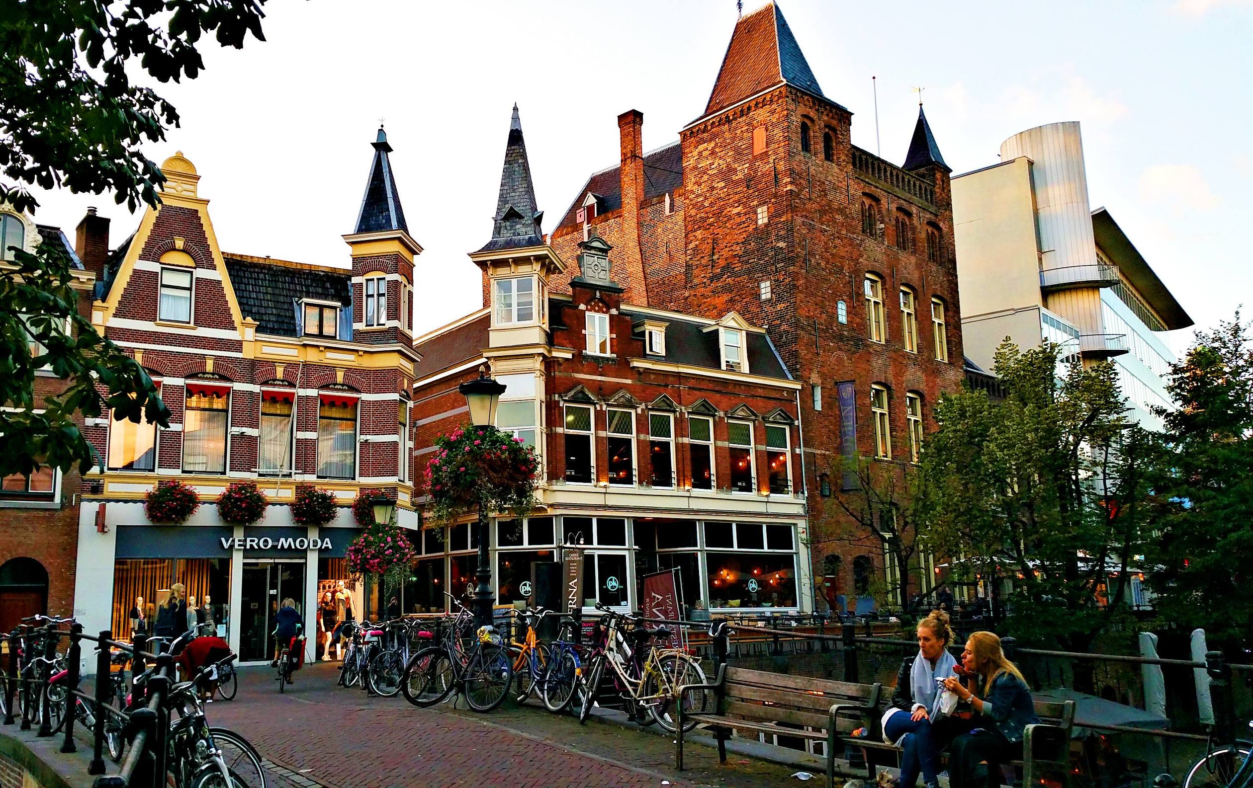 荷兰威尼斯旅游,尽情的体验异域威尼斯的水乡风情