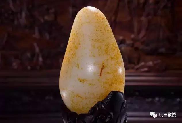 玩和田玉千万别说这五种话切记,现在玩玉还是玩和田青玉好