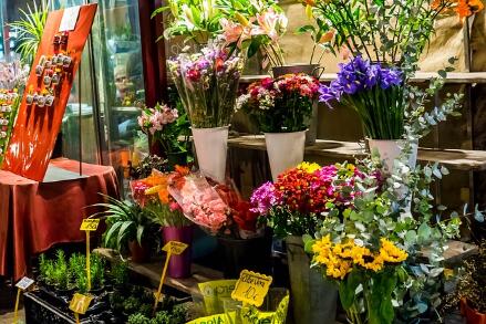 乡镇开花店有前景吗,乡镇开花店挣钱吗