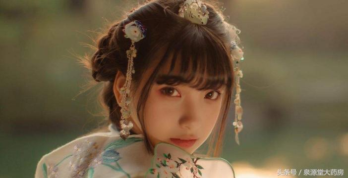 佩戴美瞳的正确方式,这些佩戴美瞳的方法你知道吗