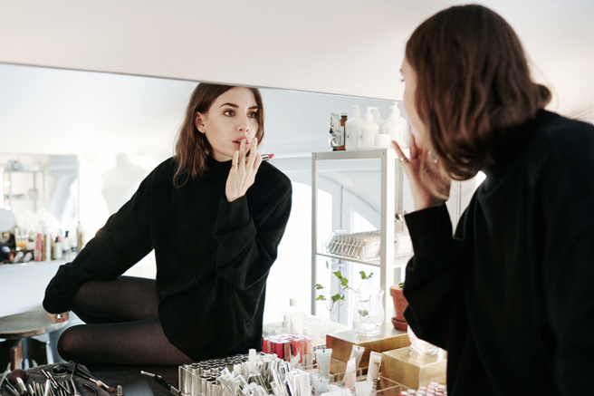 好看又便宜的高街衣服品牌,zara便宜又好看的衣服