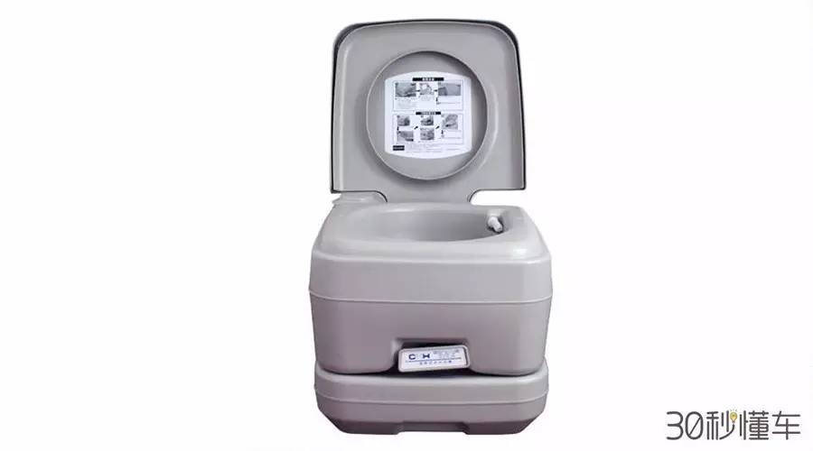 千万别不好意思看高速公路尿急又找不到厕所怎么办？