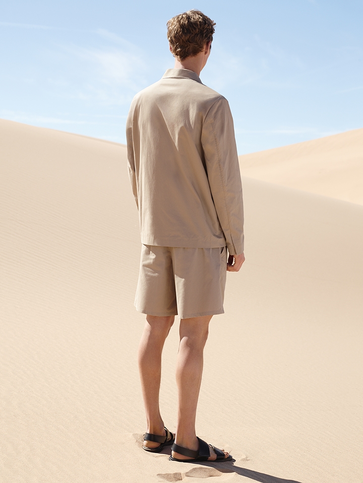 好看又便宜的高街衣服品牌,zara便宜又好看的衣服