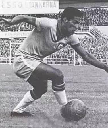 当年被一脚踢死的中国选手,中国足球史上最惨烈一战