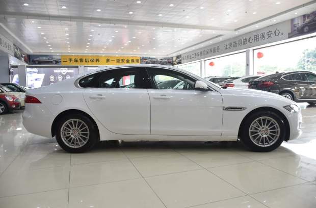 16款捷豹xfl2.0t奢华版,捷豹xf2016款2.0t风华版