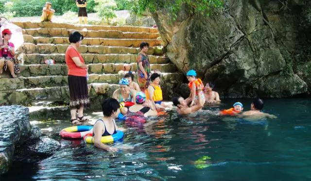 南宁十大游泳景区排名,南宁龙门水都景区游泳池