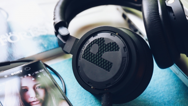 世界第一dj现场视频,飞利浦pro5耳机