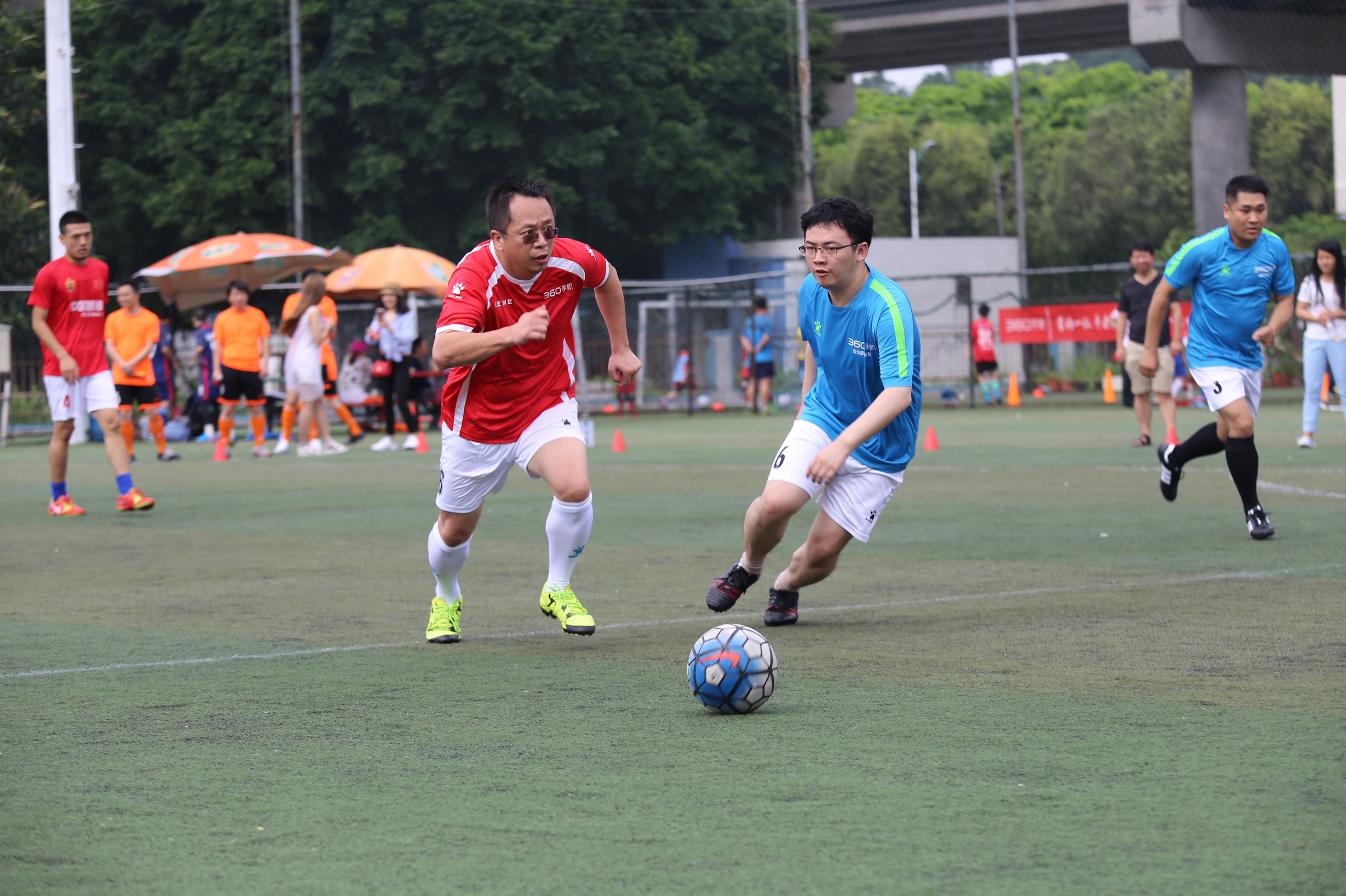 周鸿祎360参加比赛,周鸿祎360最新消息