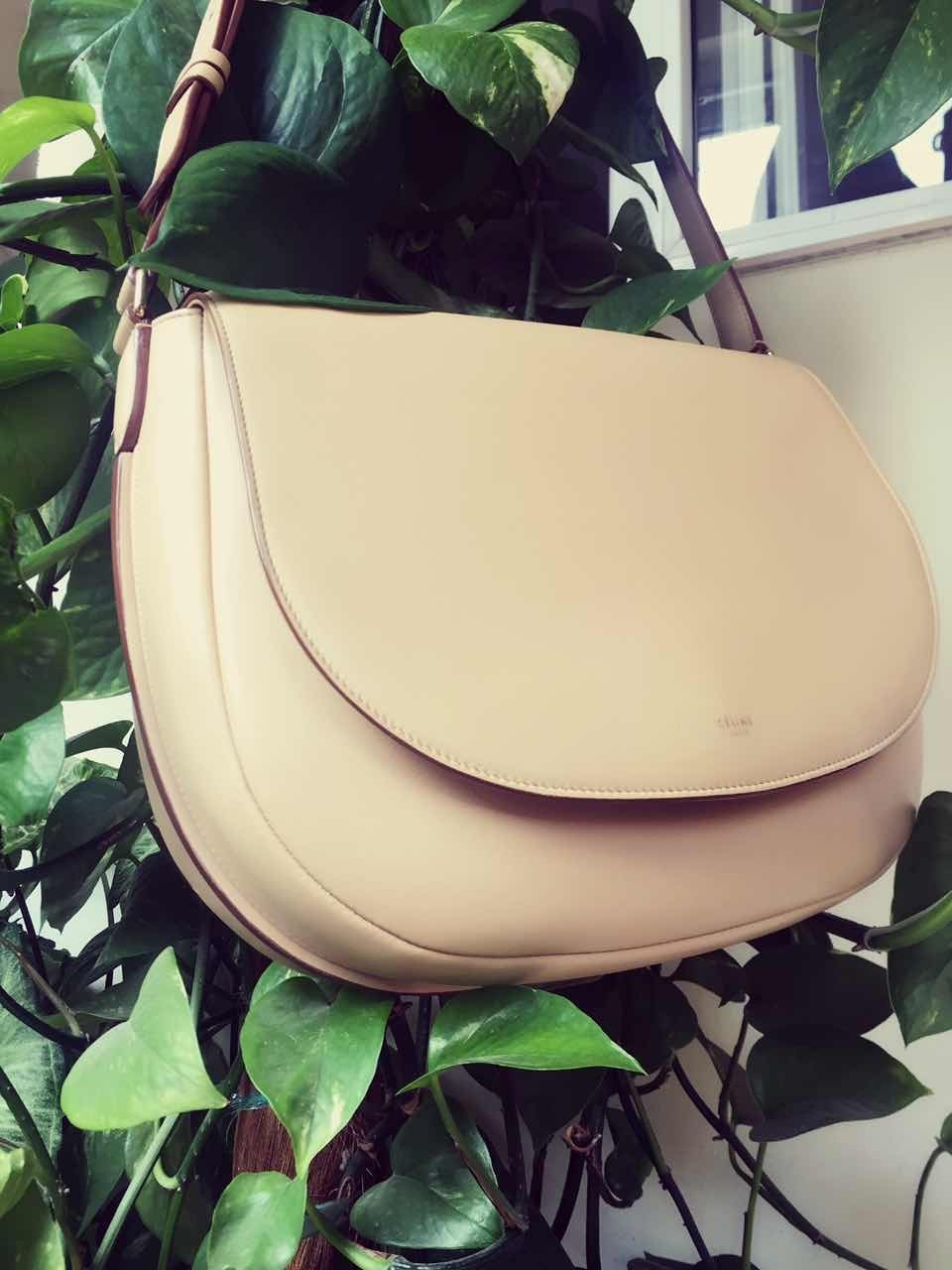 每天想带八百件东西出门,每天都想出去旅行