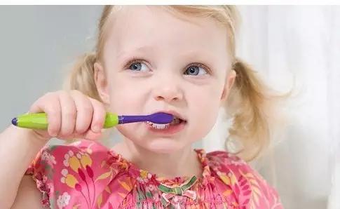 这些习惯会毁掉你,这些习惯正在毁了你的脸