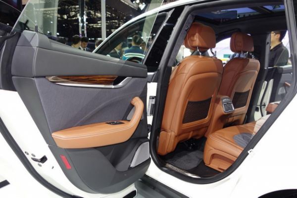 玛莎拉蒂levante报价最低68万,玛莎拉蒂车展发布首款suvlevante