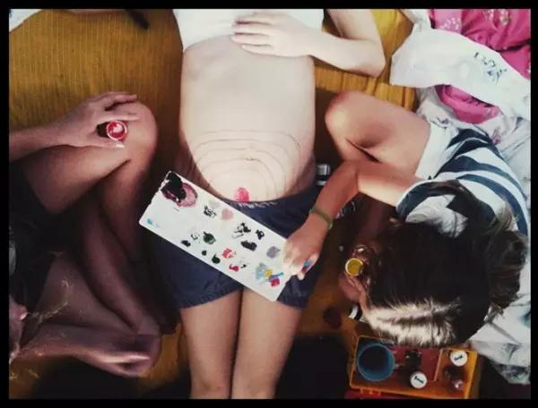 双胞胎29周早产宝宝存活率,一对超早产儿双胞胎姐妹奇迹存活