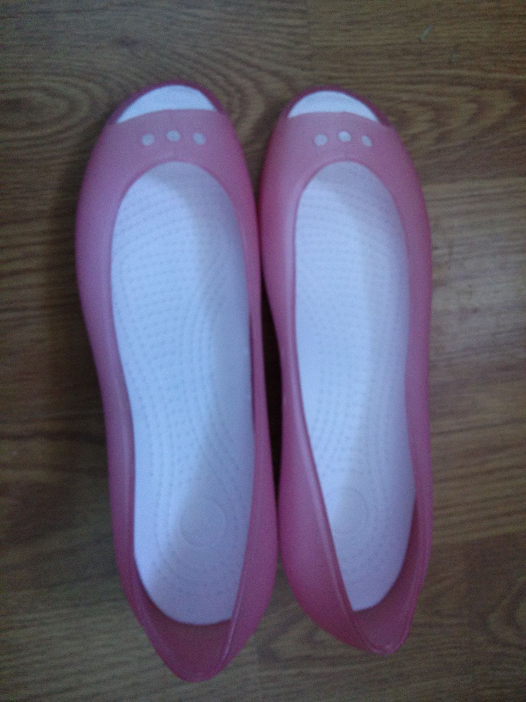 鞋子大了怎么办啊,鞋子大了怎么办垫鞋垫