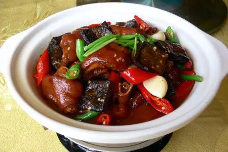 这些奇葩的菜名你听说过吗,盘点中国足球的那些奇葩乌龙