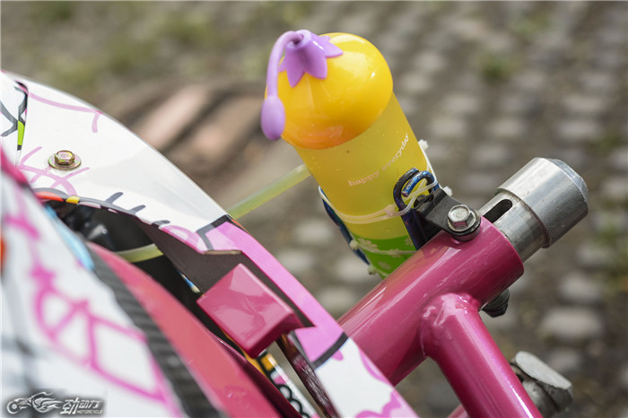 铃木k8爆改,hellokitty叛逆版