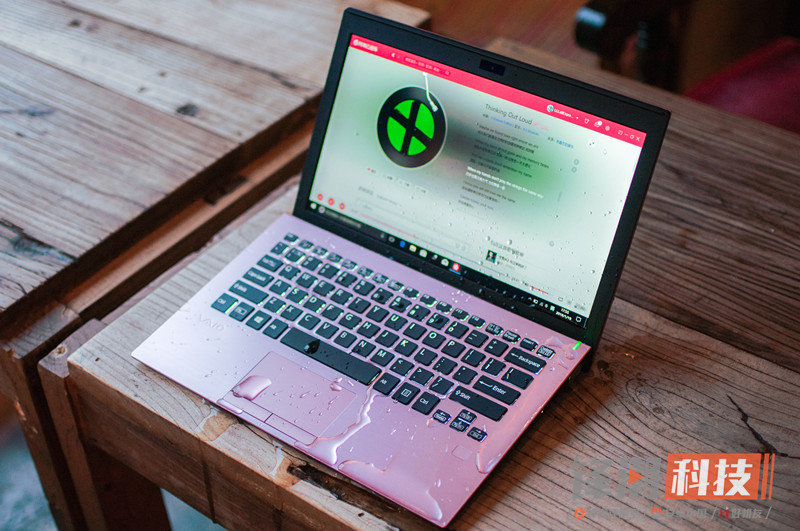 绅士与少女的相遇，2018款VAIO笔记本图赏