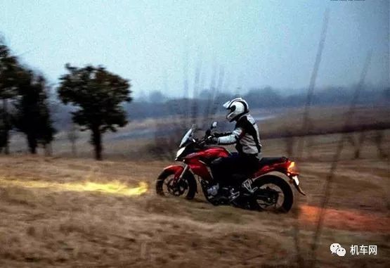 大家车评试驾魏派蓝山,大家评车展