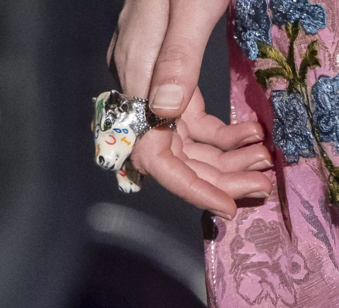 十二生肖驾到，时尚精们给我退下！