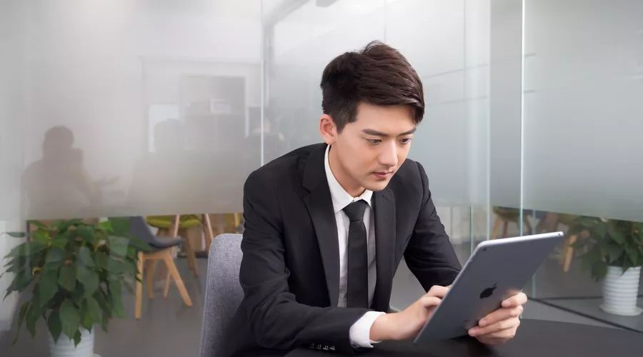 如何从零开始入行金融,想进入金融圈学什么