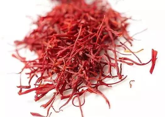 雪下得那么深那么认真下句怎么接,雪下得那么深那么认真全部歌词