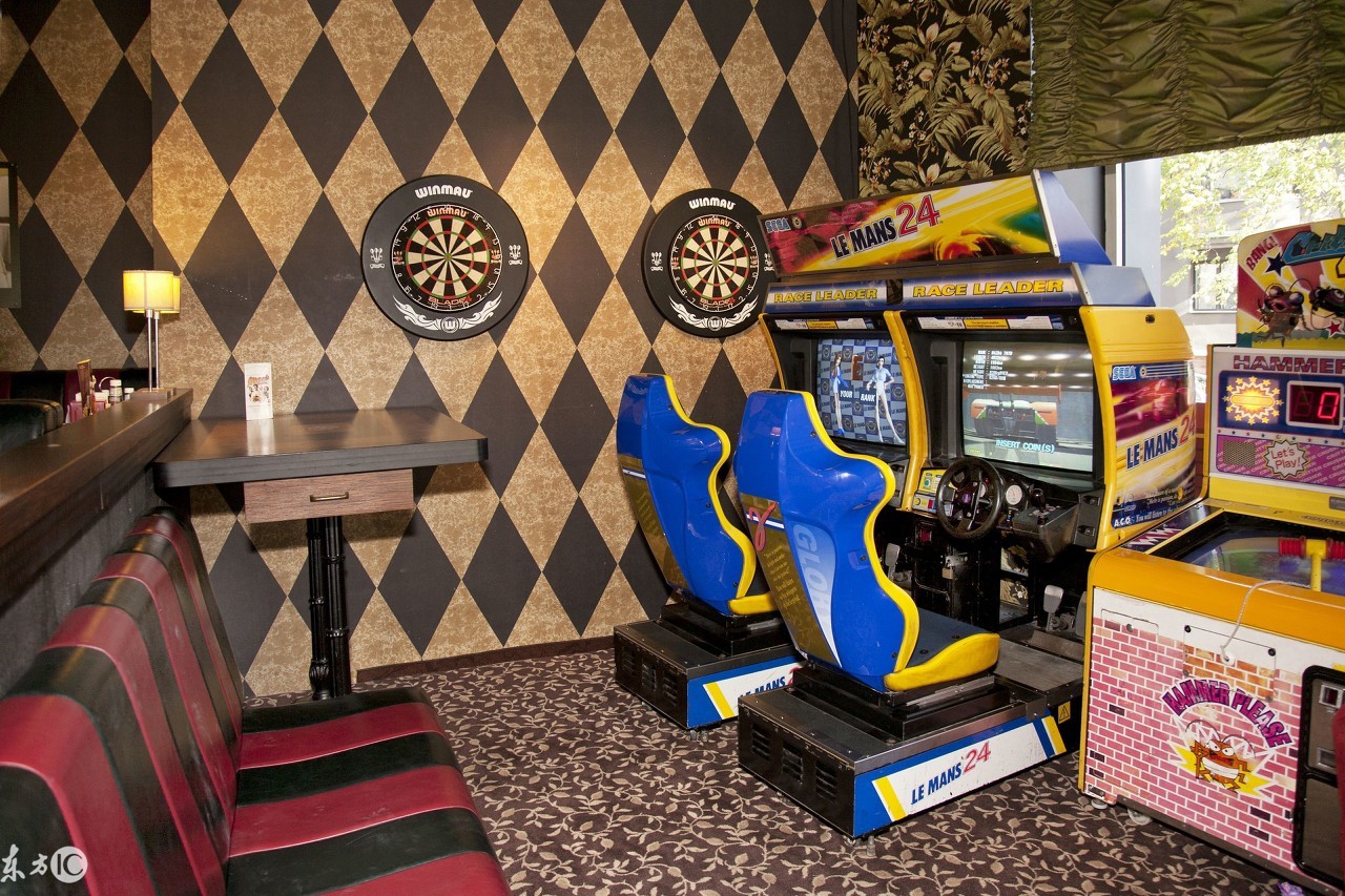 能挣钱的steam电脑游戏,在网上steam的游戏靠什么赚钱