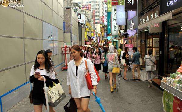 萨德部署完毕韩潮购物破冰国人们不觉得打脸吗