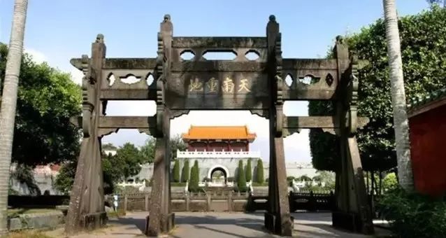 去湛江必去吃的生蚝,湛江生蚝美食之旅