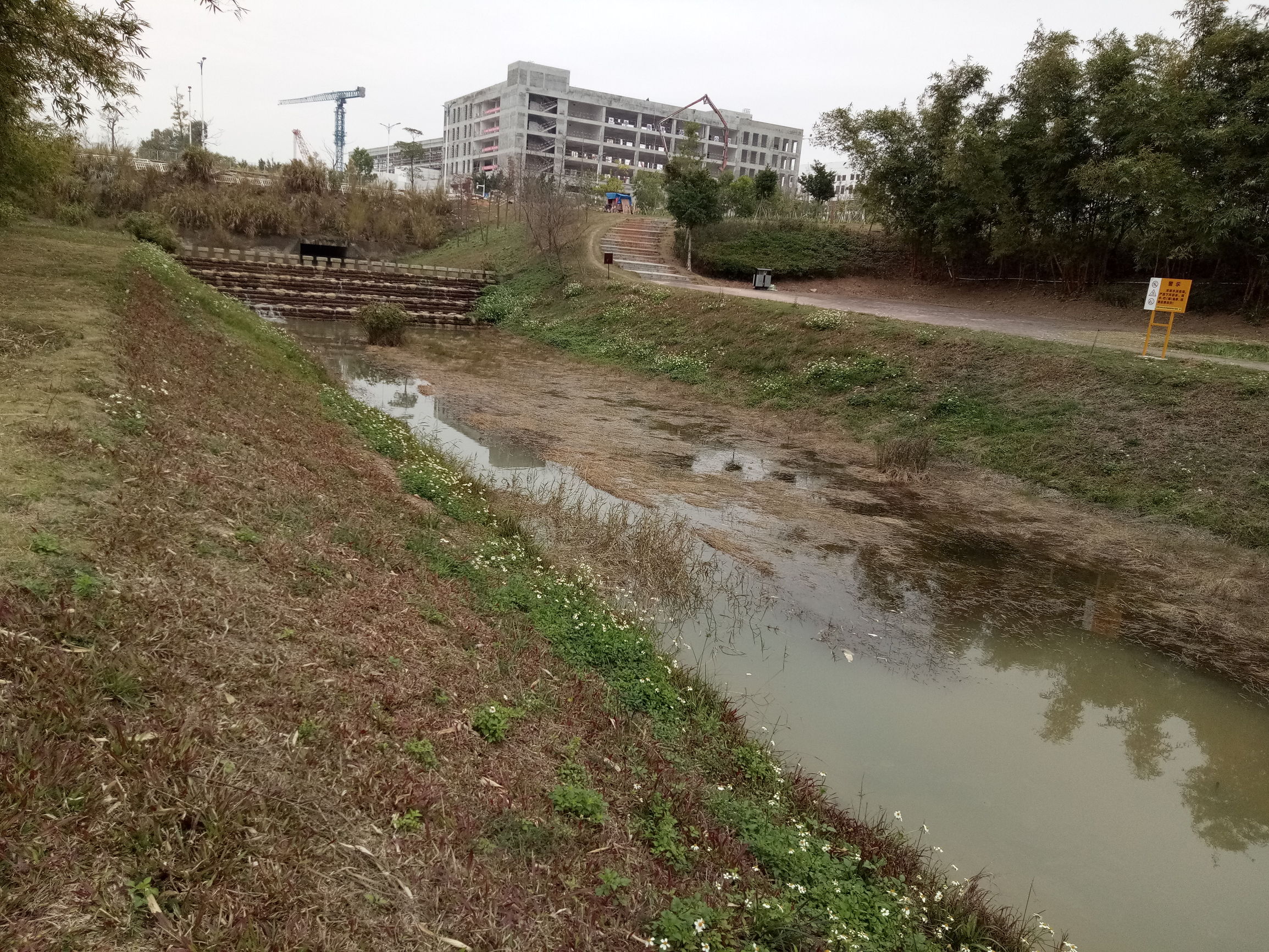 深圳和惠州交界视频,深圳惠州工业区