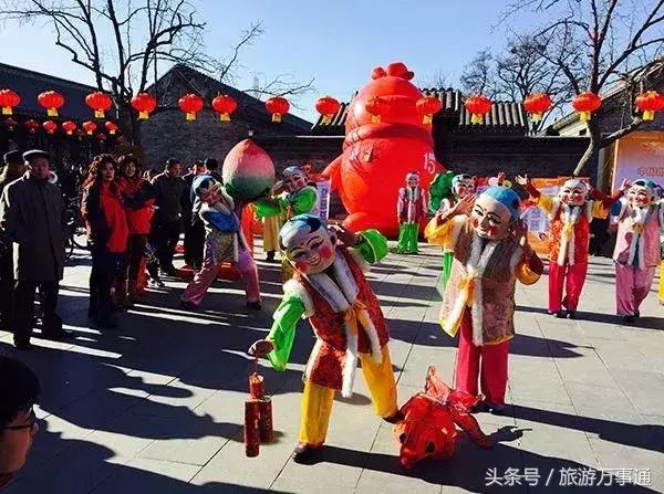 来新市古镇感受浓浓的年味,新春走基层古镇寻风情年味扑面来