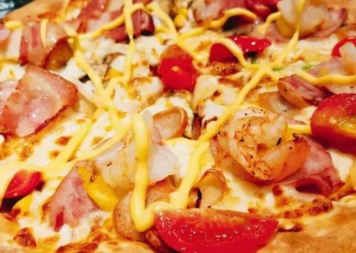 芝士味超级浓郁的披萨推荐,南京必打卡的餐厅栖霞区