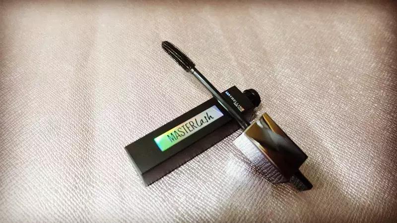 给你们推荐一款超级好用的睫毛膏,这十款睫毛膏让你轻松放大双眼