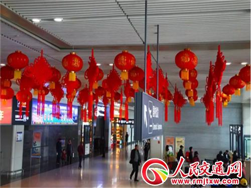 瑗块儴鏈哄満闆嗗洟鏄ヨ繍淇濋殰,鏈哄満鏄ヨ繍棣栨棩淇濋殰