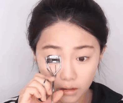 学化妆新手淡妆步骤详细,学化妆淡妆生活装