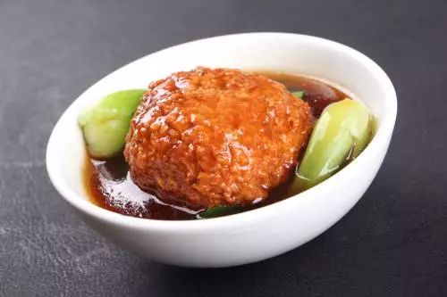 食堂红烧狮子头几两肉,食堂红烧狮子头正宗做法