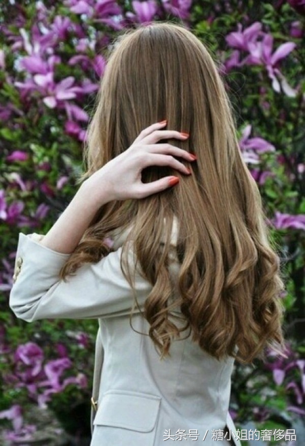 随手弄的卷发,随手一扎都好看的披肩发