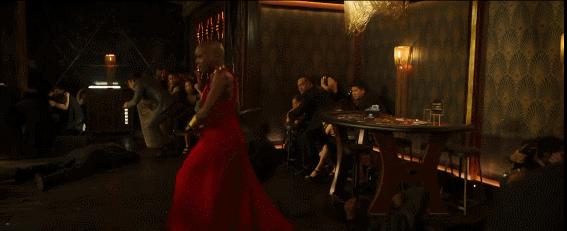 黑豹经典动作双臂交叉原片,黑豹三部经典打斗