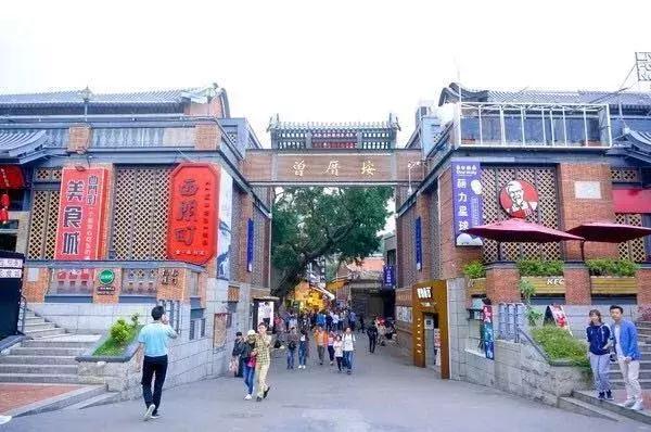 哄女友开心的绝招,哄女朋友的旅游攻略