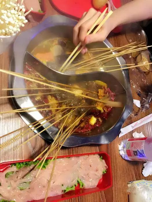 大连这些高逼格美食1张毛爷爷就搞定，约会的首选！