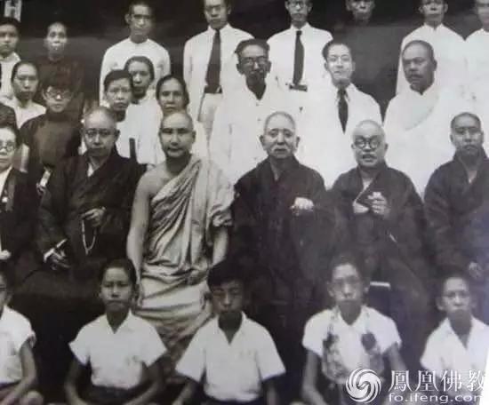 太虚大师年轻的照片,太虚大师照片