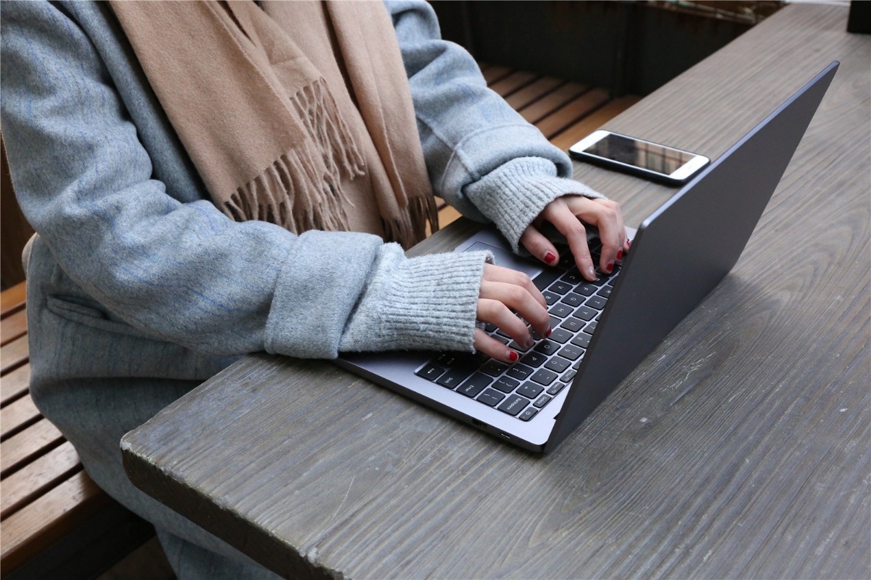 轻薄性能游戏笔记本,小米redmiairdots3pro