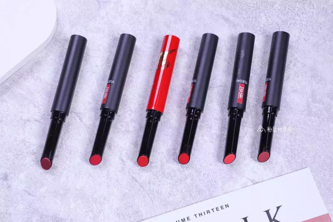 情人节收了一堆礼物,情人节送什么口红香水合适