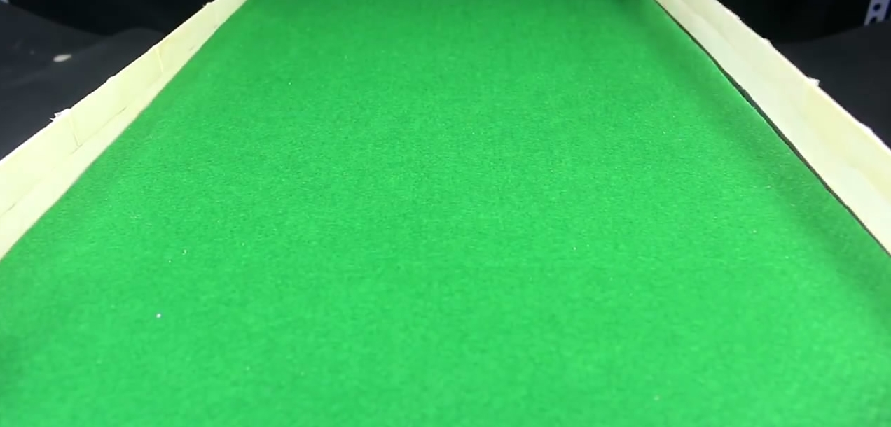 用瓶盖做足球小游戏,如何用瓶子做足球