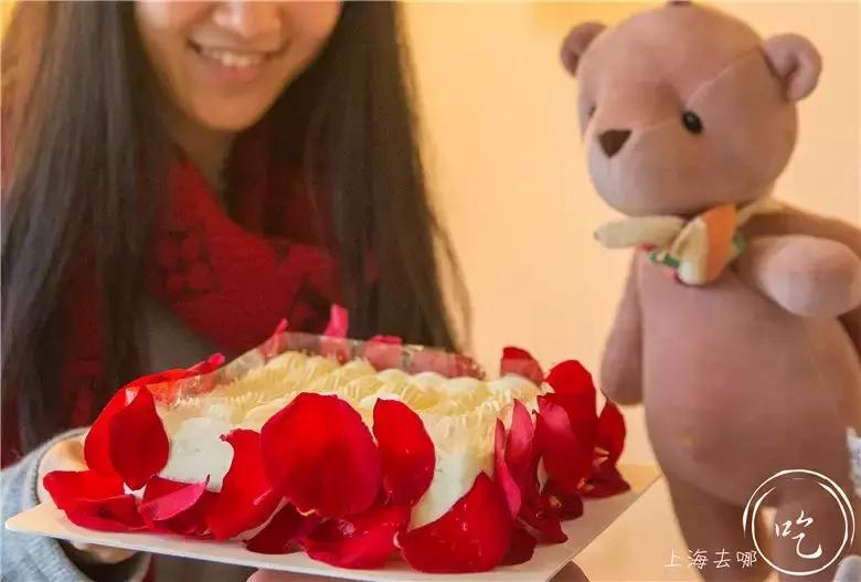 章子怡吸睛,章子怡圈粉周一围