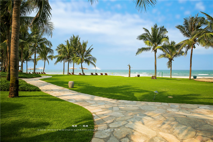 周末越南团进入东兴旅游,节假日去越南旅游怎么样