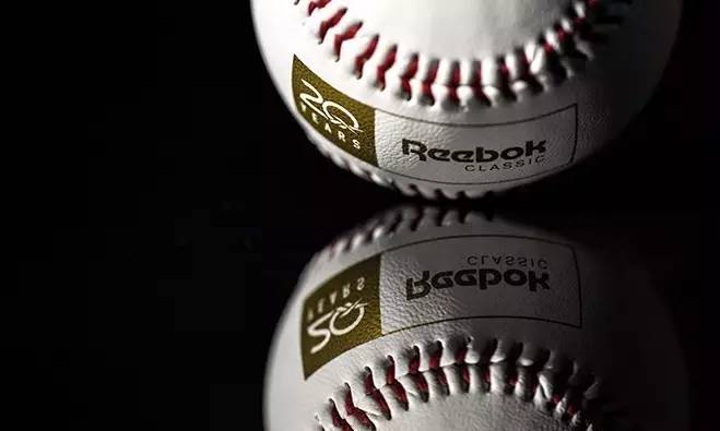 reebok艾弗森question20周年套装,reebok哪一年最值得购买