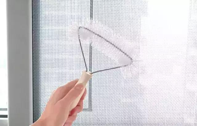 油垢污渍难清理?婆婆教我一招去除,比保洁阿姨更给力!