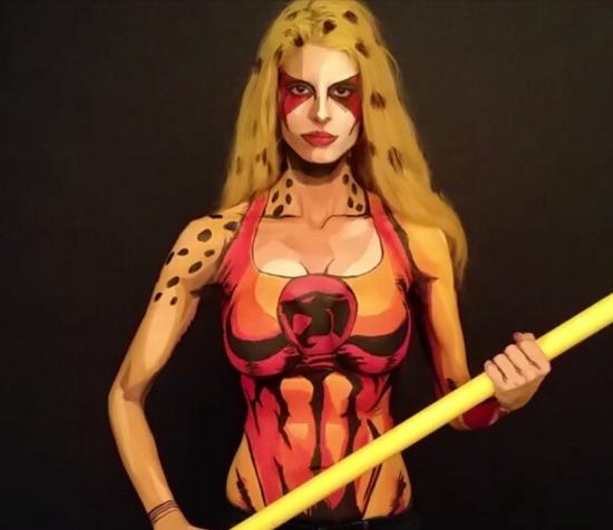 彩绘逼真程度让人称奇,可怕又好看的美丽图画