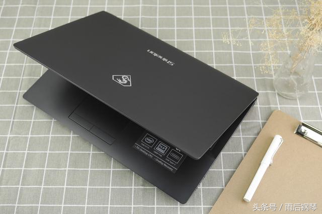 炫龙笔记本i7四代,炫龙有几款17寸的笔记本